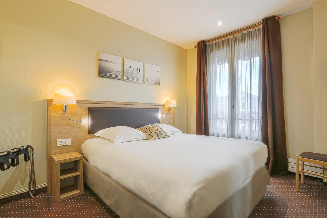 Hotel-Spa-Piscine Le Petit Castel Beuzeville-Honfleur ภายนอก รูปภาพ